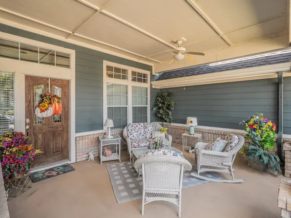 2404 Aramic Ct, Arlington, TX 76001