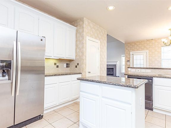 5th image of 20022 Meadow Arbor Ct