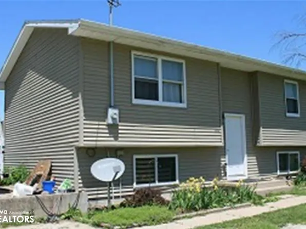 203 E River Rd, Oakville, IA 52646