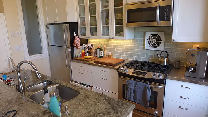 Rented by Garfield Realty  | media 36