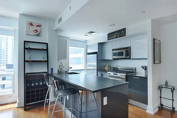Rented by Corcoran | media 26