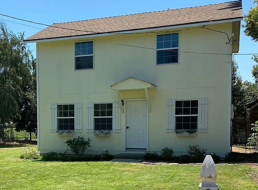 9175 River Rd photo 1