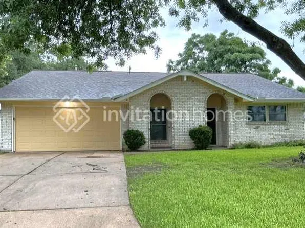 2104 Yorktown Ct N, League City, TX 77573