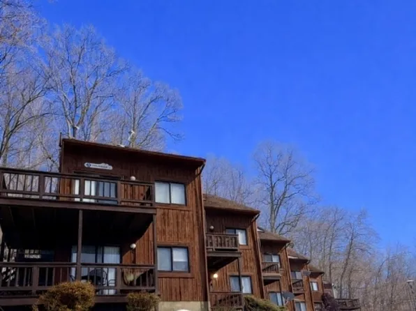 3 Steamboat Dr Unit 5, Vernon, NJ 07462