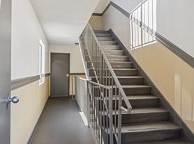 10210 Mountair Ave., Tujunga
