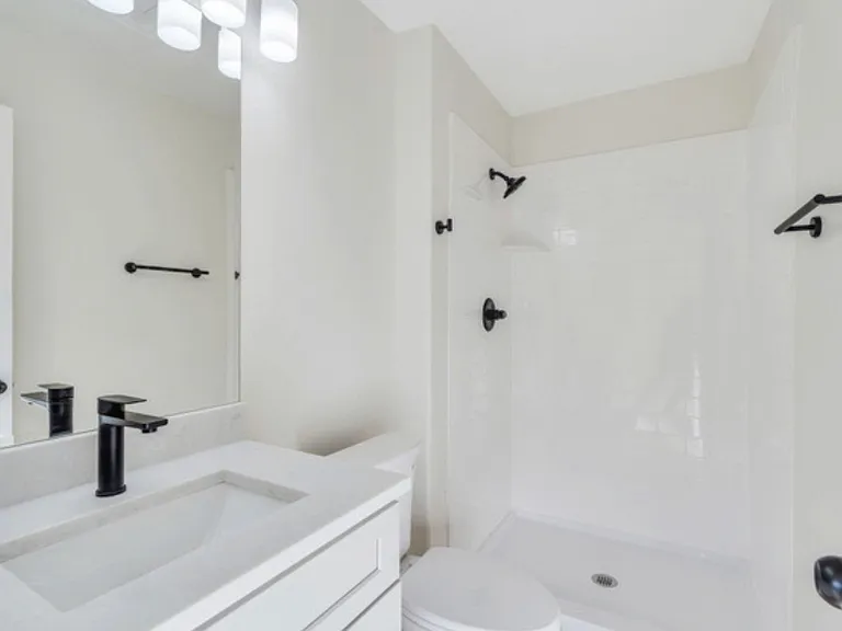 4778 S Huntly Dr — Photo 7