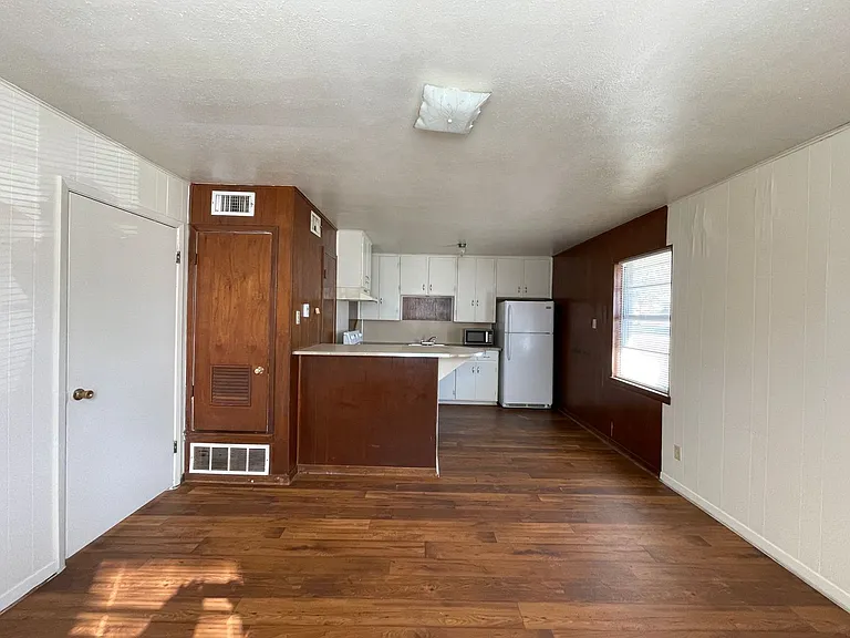 1803 N WS Young Dr — Photo 6