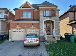 36 Beckenham Rd, Brampton, ON L6P2L8