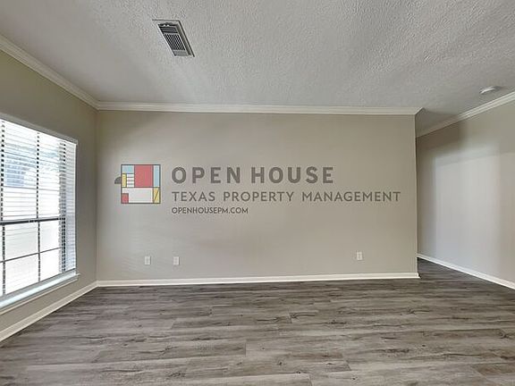 5th image of 4627 Natural Bridge Dr
