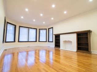 7534 N Oakley Ave #1, Chicago, IL 60645