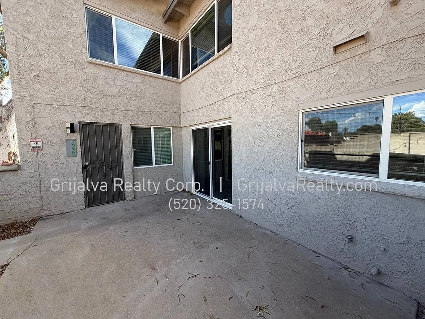 2923 E 10th St Tucson, AZ 85716 — Photo 2