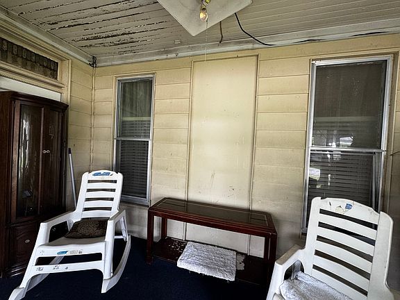 3rd image of 507 W South St