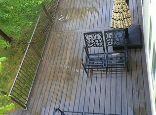 6660 Eagle Ridge Dr, Johnston, IA 50131