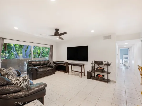 1001 W Macarthur Blvd Unit 52, Santa Ana, CA 92707