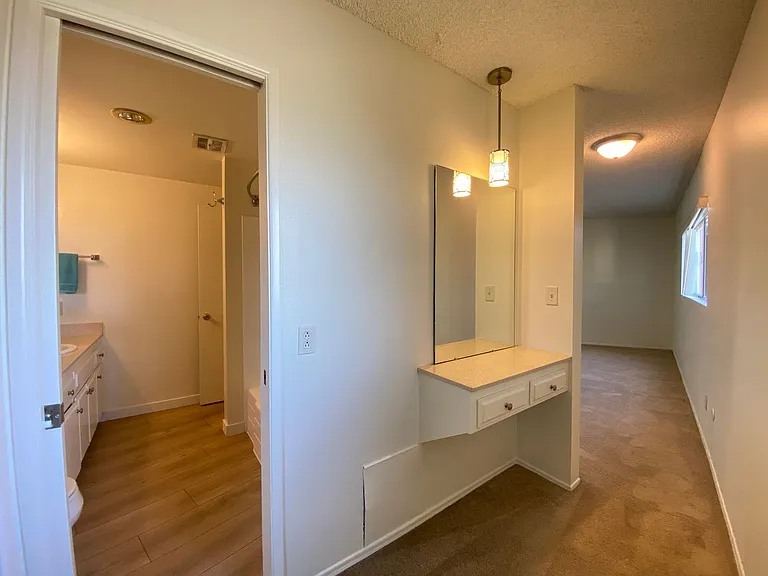 Meadowlake 1025 — Photo 20