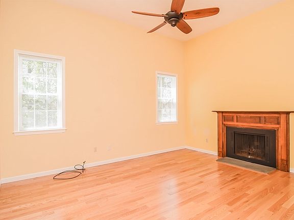 3rd image of 14 Kenneson Rd #A
