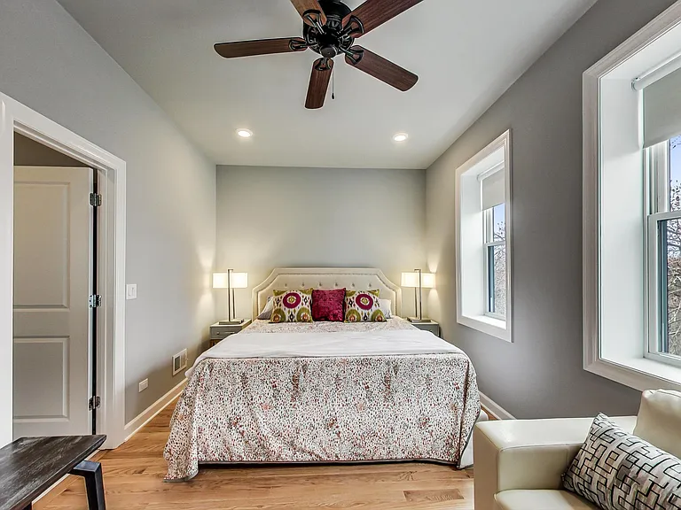 5117 S Kenwood Ave #103 — Photo 21