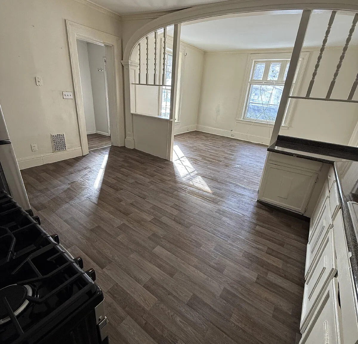 3 bed, 1.0 bath, $1,295 — Photo 2