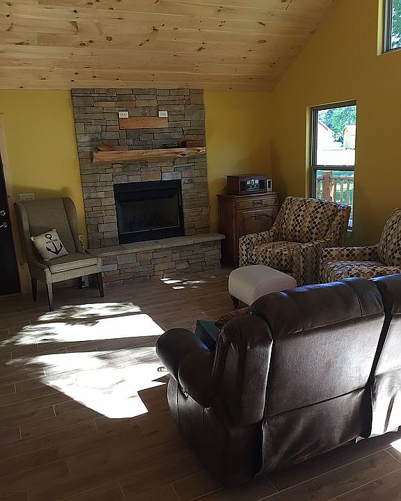 2nd image of 35477 Stoneridge Ln