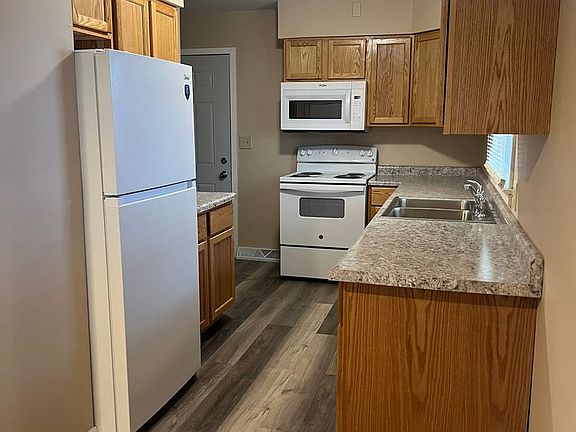 5th image of 5079 Byers Rd