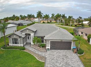 1025 Rose Garden Rd, Cape Coral, FL 33914