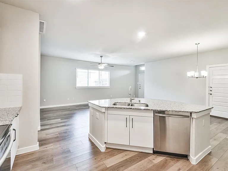 25141 Pacific Wren Dr — Photo 6