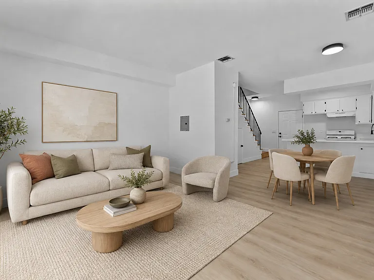 6606 Hazeltine Ave #108A — Photo 1