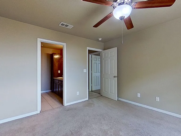 1707 Aztec Trce #A — Photo 16