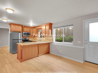 1230 N Buffalo St UNIT B, Portland, OR 97217