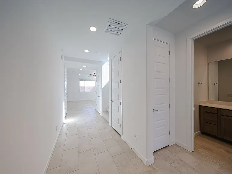 12089 W Calle De Pompas — Photo 6
