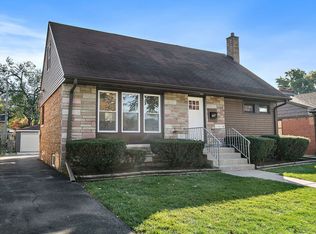 241 N Hamlin Ave, Park Ridge, IL 60068