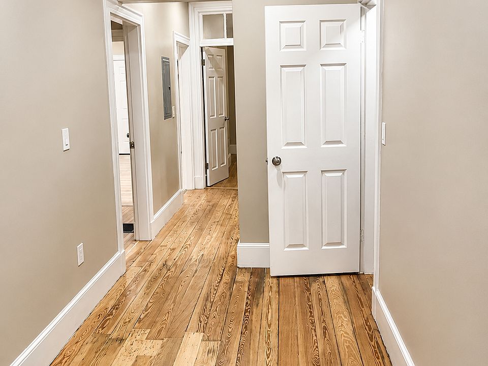 1st image of 36 Termine Ave #1