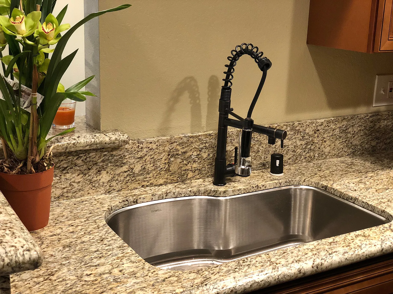 1 bed, 750 sqft, $1,995 — Photo 1