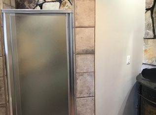 227 Airview Dr, Mount Airy, NC 27030