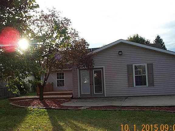 3rd image of 413 N 1st St