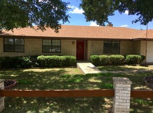 149 Oak Ridge Dr, Kerrville, TX 78028