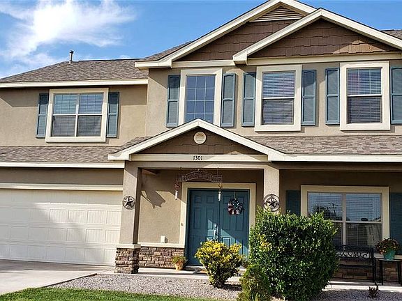 2nd image of 1301 Sorrento Dr