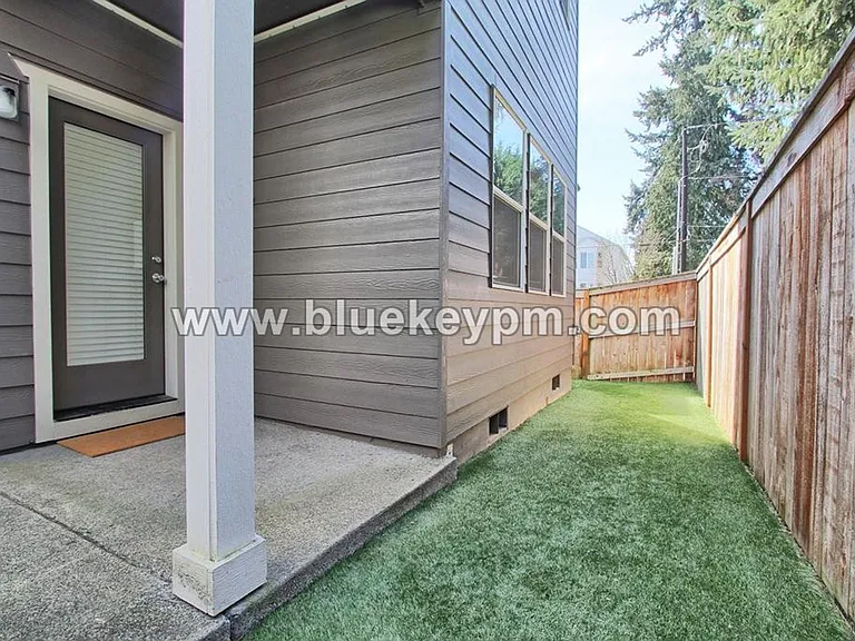 5808 NE 80th Ct — Photo 15