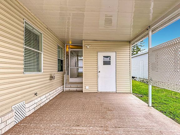 5th image of 2609 86th Ln E