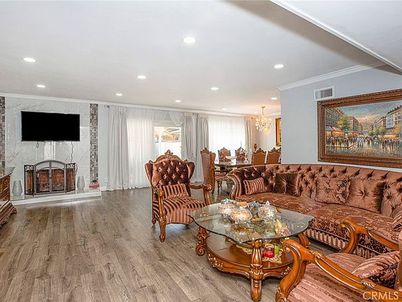 5th image of 6921 Atoll Ave