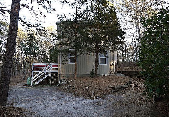 Entrance with car park area
