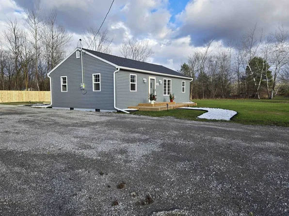 1313 Rae St, Mount Morris, MI 48458