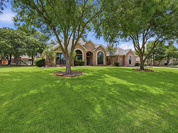 3rd image of 3236 Golden Oaks Cir