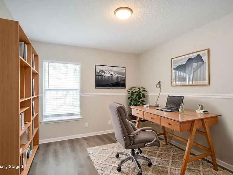 12640 Ashmore Green Dr S — Photo 16