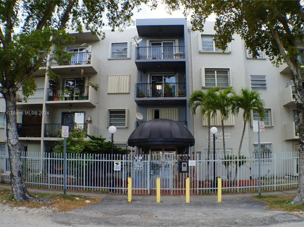 3181 SW 13th St APT 111, Miami, FL 33145