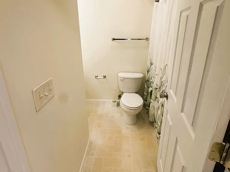 1422 Founders Way — Photo 16