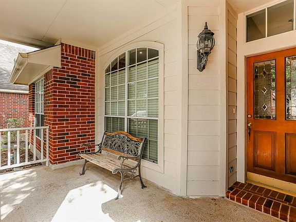 2nd image of 1235 Woodley Bnd