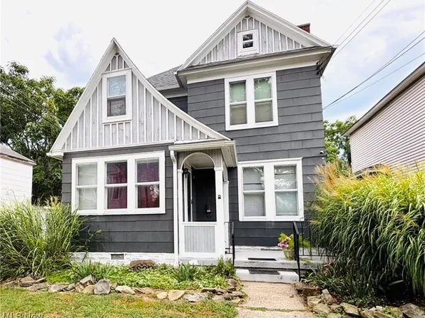 1808 Covert St, Parkersburg, WV 26101