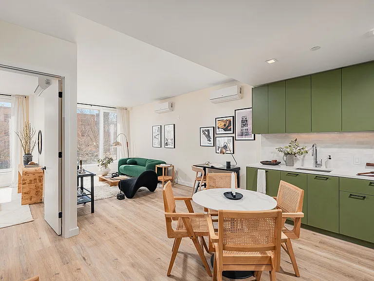 21 Garden St #5J — Photo 1
