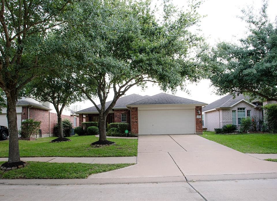 1st image of 16626 Sperry Gardens Dr